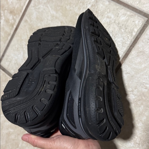 Brooks- women’s Ghost 15 sneakers - running shoes -size 9 wide - Picture 8 of 8